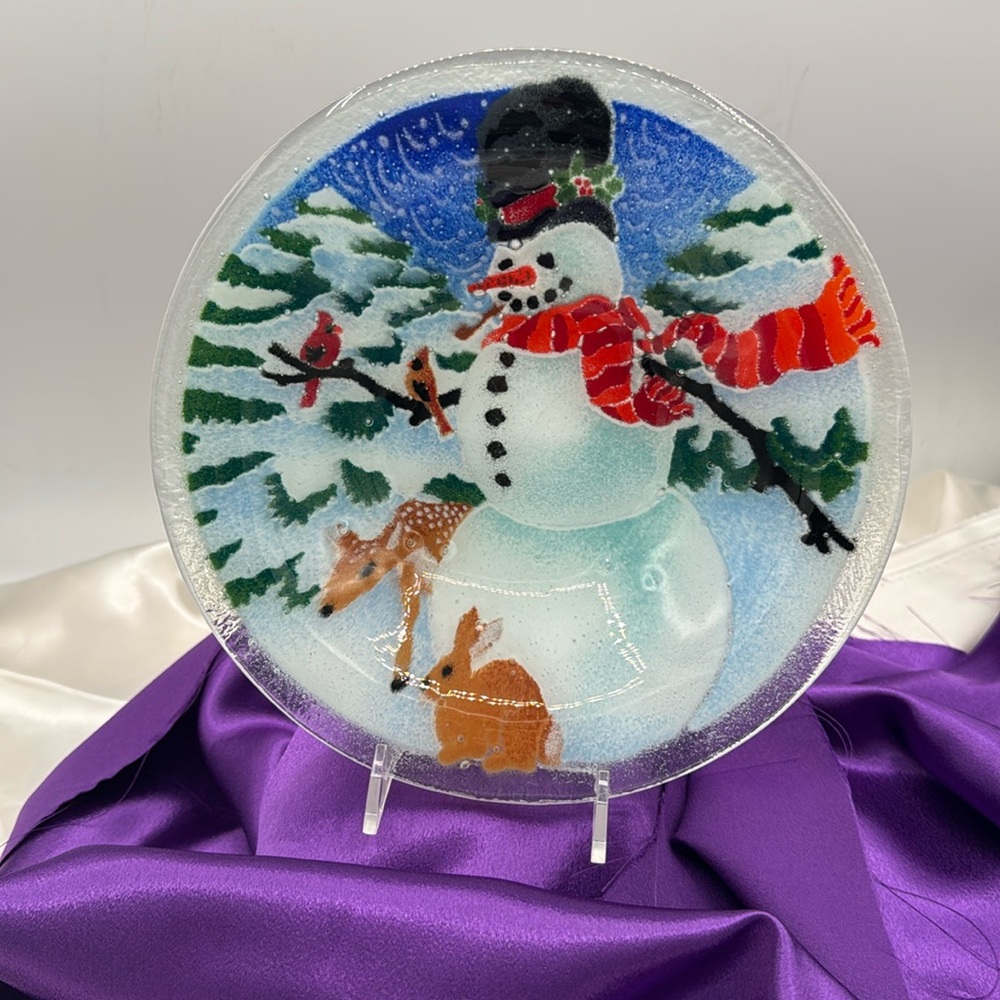 Peggy Karr Fused Glass Snowman Bowl. Signed. 8 1/2”